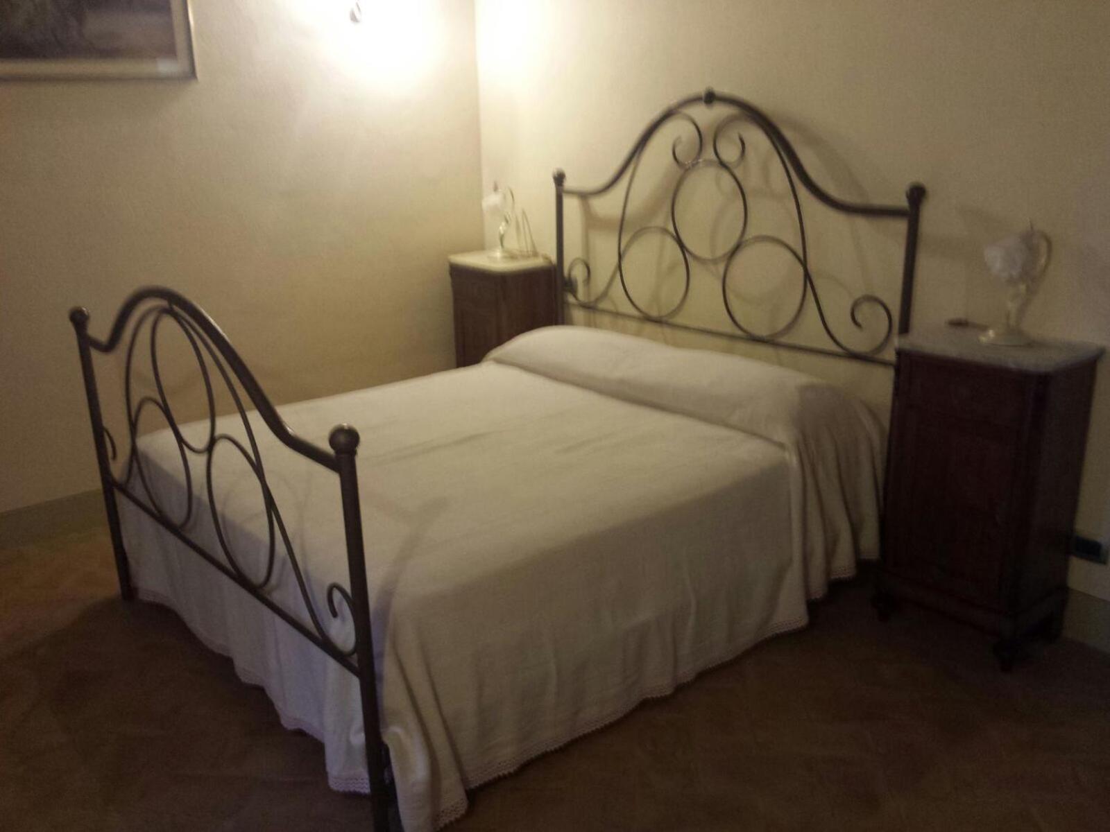 Agriturismo San Pierino 몬테로니다르비아 외부 사진