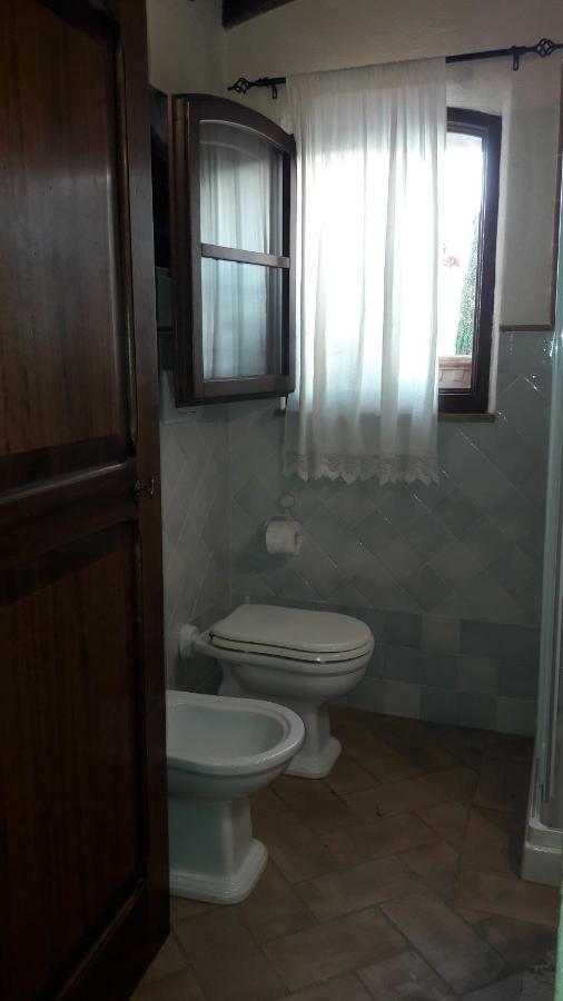 Agriturismo San Pierino 몬테로니다르비아 외부 사진
